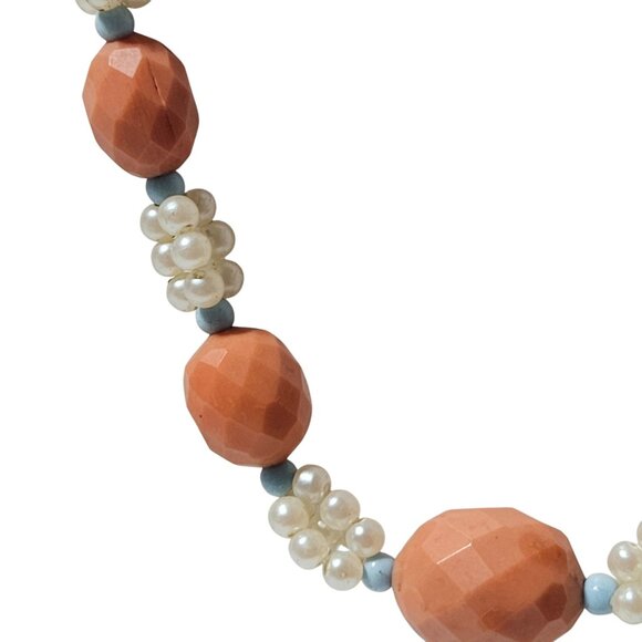 Vintage Coral Faux Pearl Beaded Necklace Retro 70s Fashion Jewelry Women - Picture 3 of 6